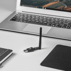 Rebel Karta Sieciowa Wifi 5Ghz 802.11 A/C/B/G/N Adapter Usb Z Antena [[