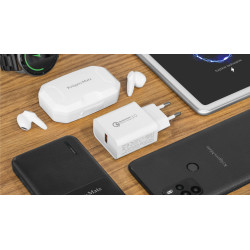 Krüger&Matz Ładowarka Sieciowa Kruger&Matz Z Funkcją Quick Charge [[