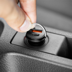 Krüger&Matz Ładowarka Samochodowa 30 W Kruger&Matz [[