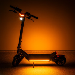 Rebel Hulajnoga Elektryczna Rebel Fast Wheels Pro Max [[