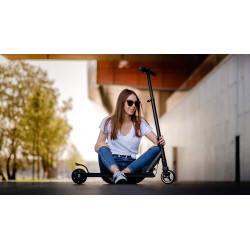 Rebel Hulajnoga Elektryczna Fast Wheels [[