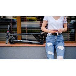 Rebel Hulajnoga Elektryczna Fast Wheels [[