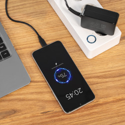 Krüger&Matz Zasilacz Uniwersalny Kruger&Matz 65W Z Funkcją Power Delivery 7 Końcówek [[